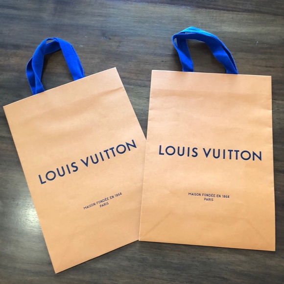 TWO Louis Vuitton Shopping bag - Picture 1 of 3